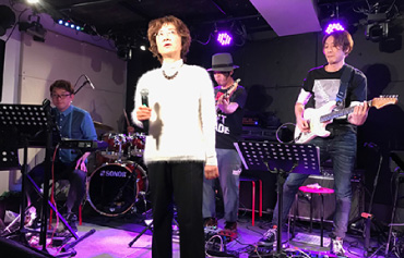 東京音実劇場 写真